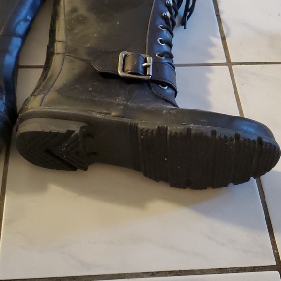 Bcbg Rainboots - Picture 6 of 7